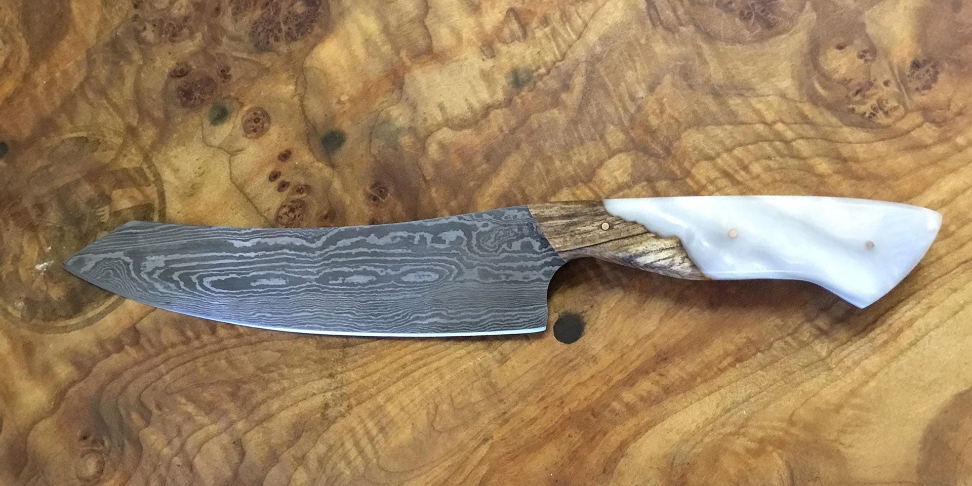 Damascus steel knives