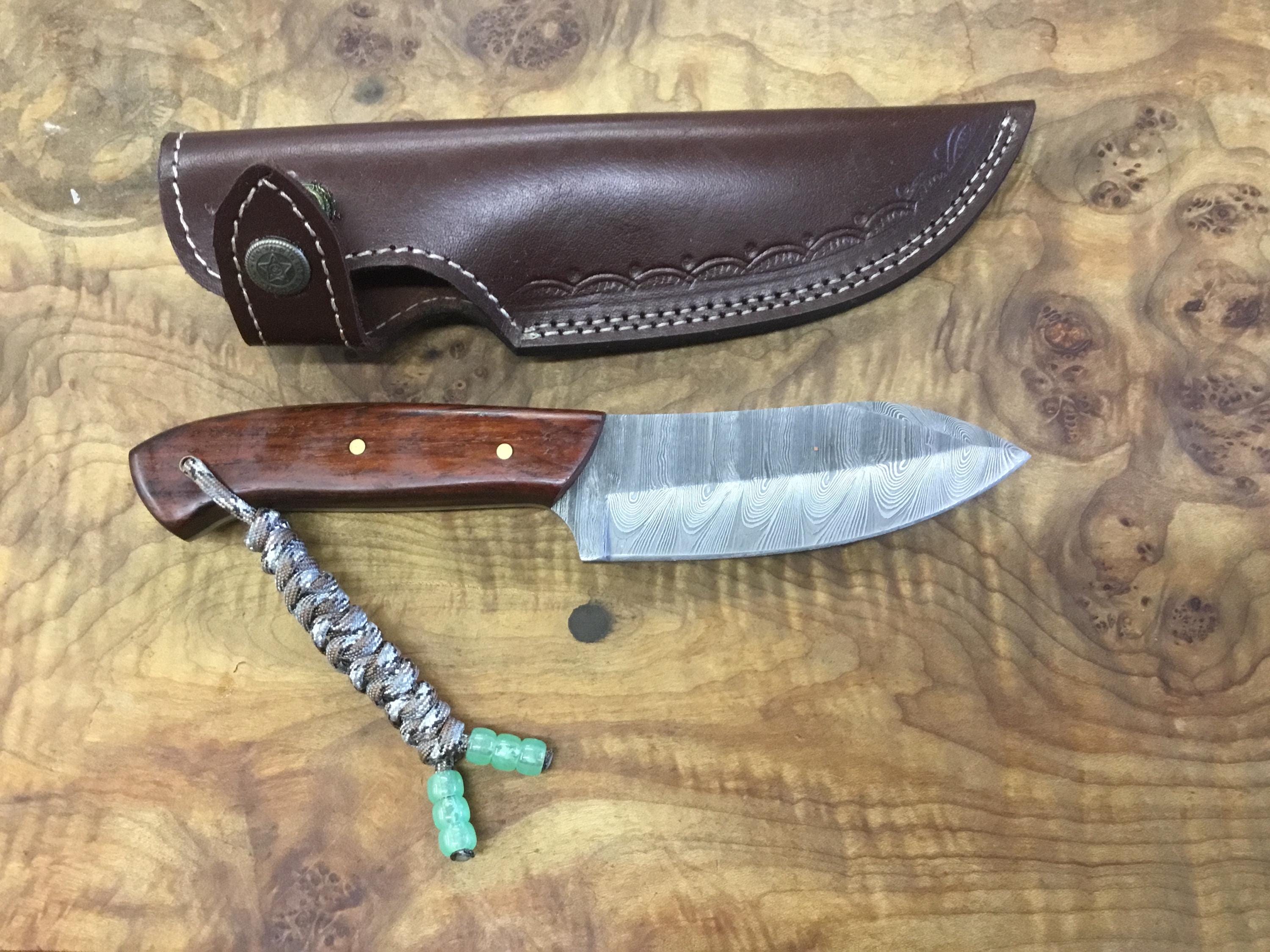Custom Damascus hunting knives