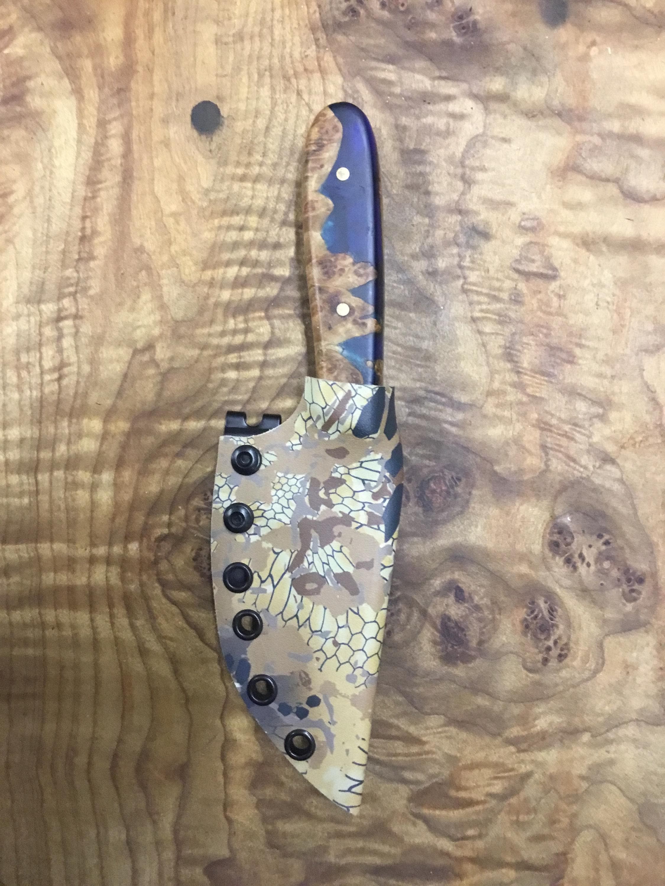 The Rocky Hook drop point Skinner