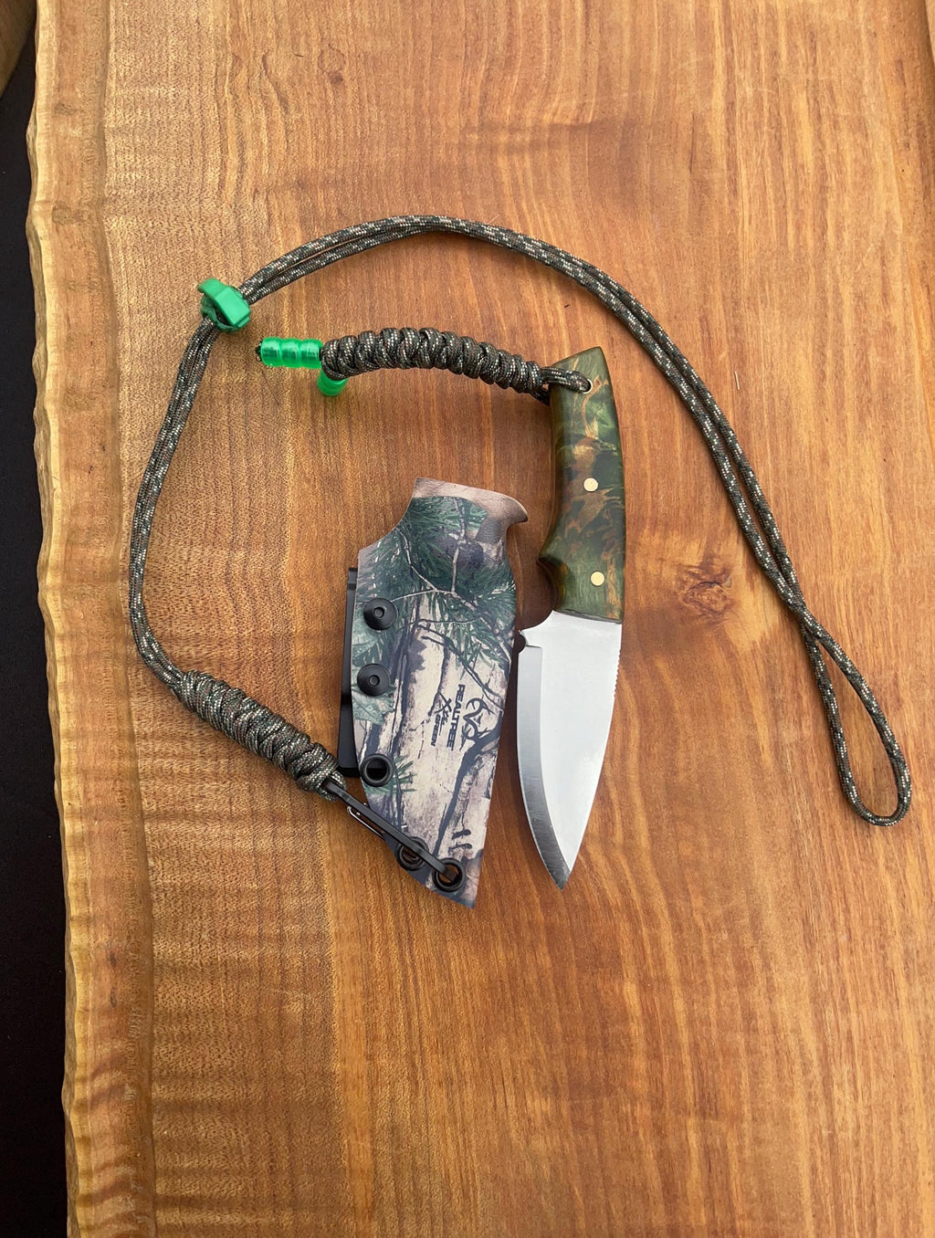 Neck/EDC knives