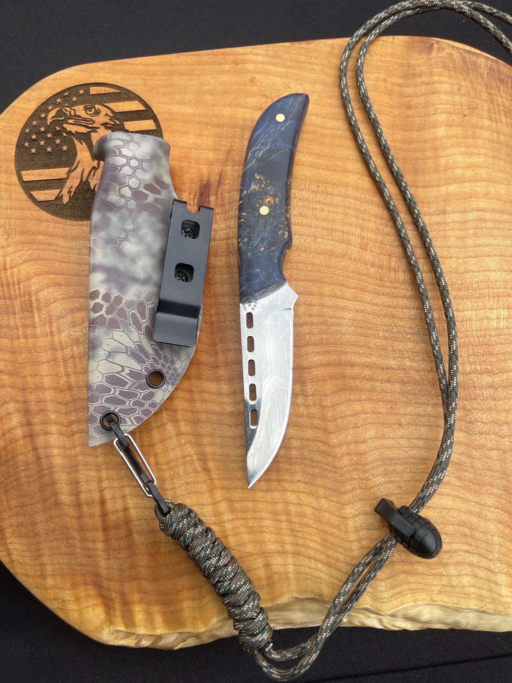 The Badlands Skinner with mirror finish