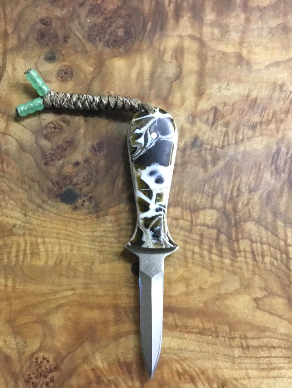 Oyster Shucker
