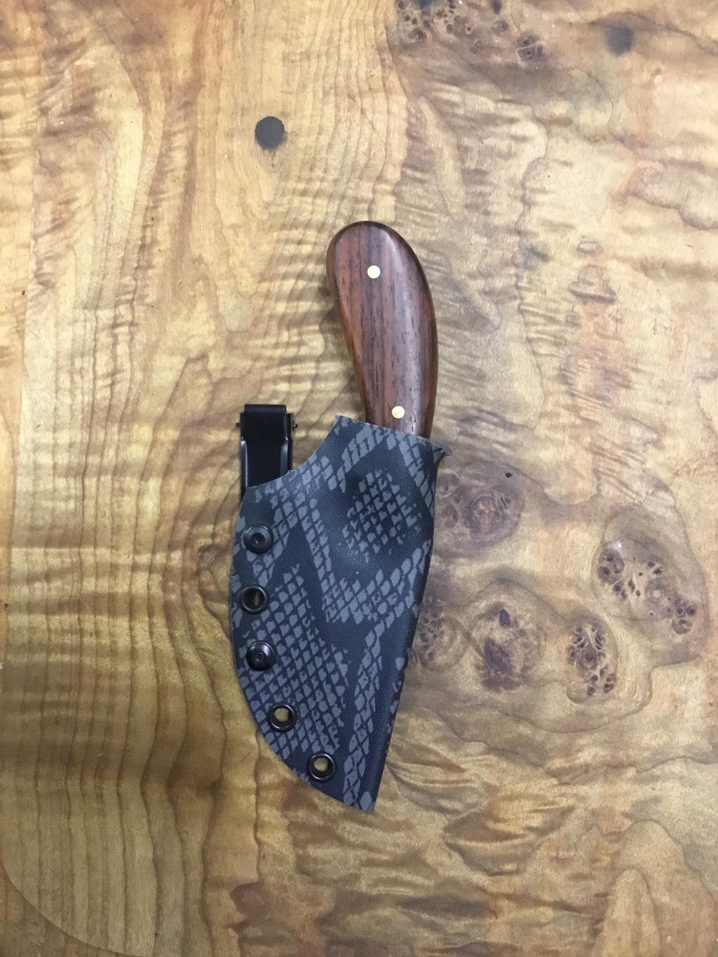 Sure Grip Skinner
