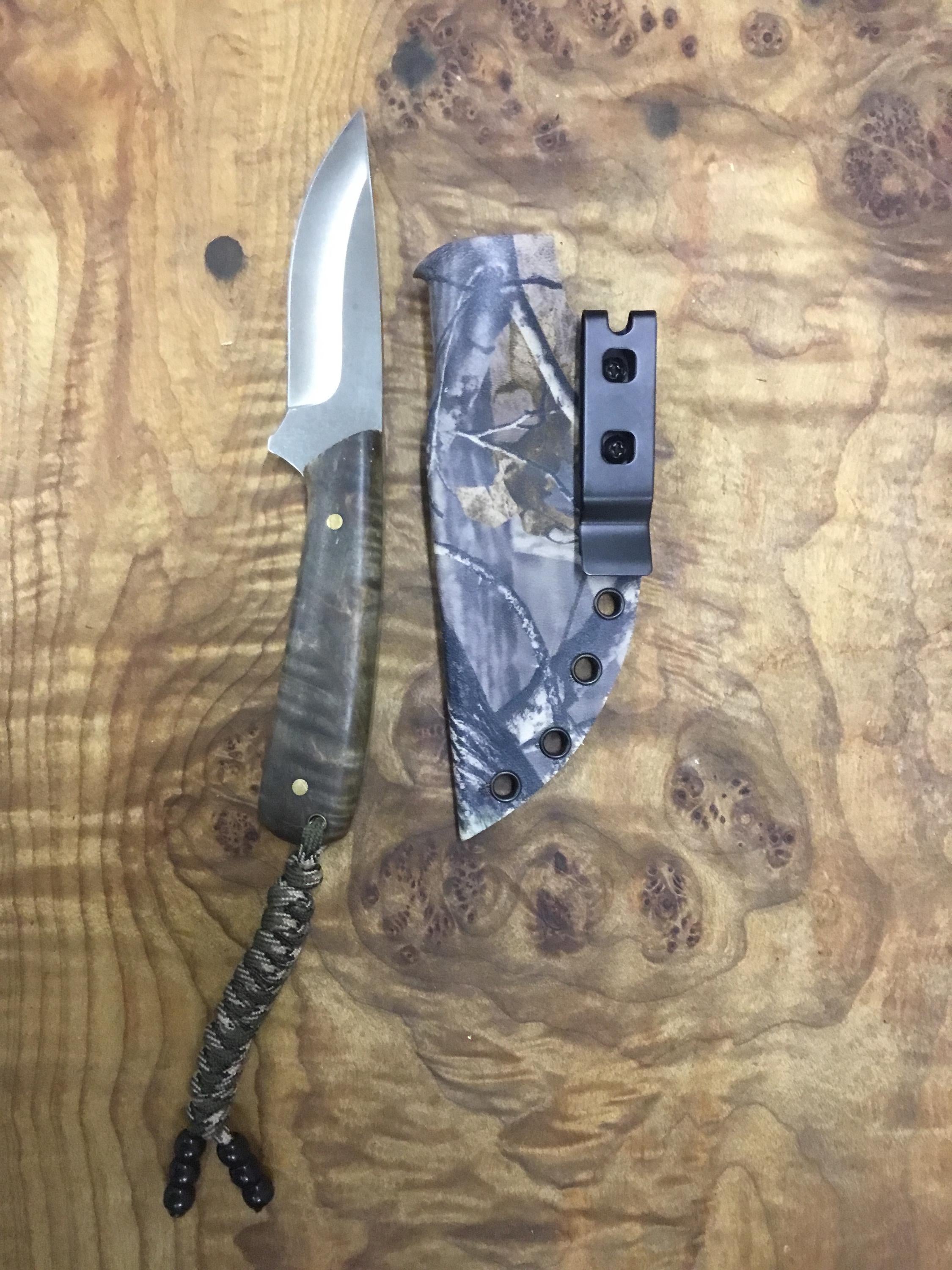 The Rocky Hook drop point Skinner
