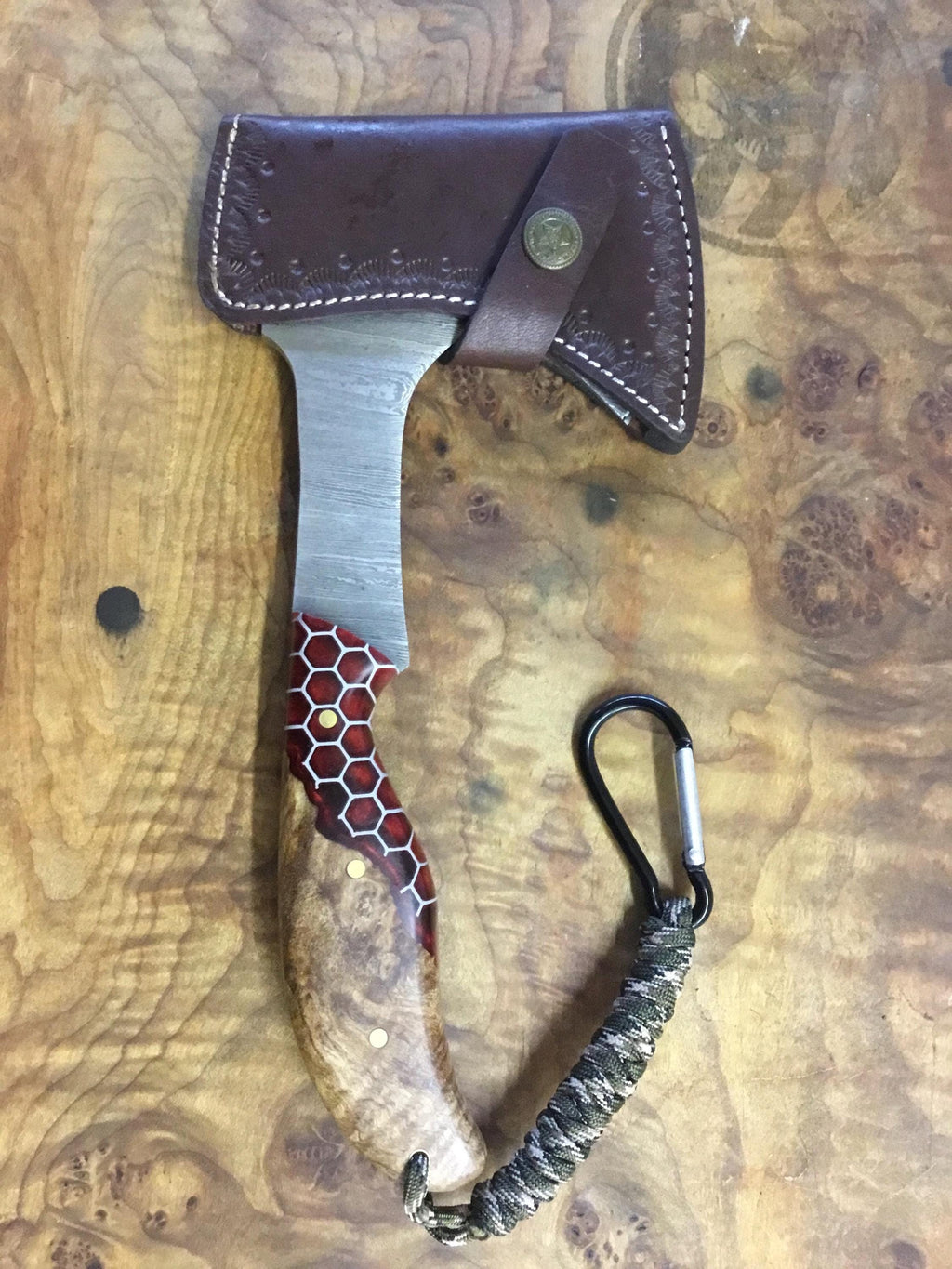 Bear Paw Survival hatchet in Damascus