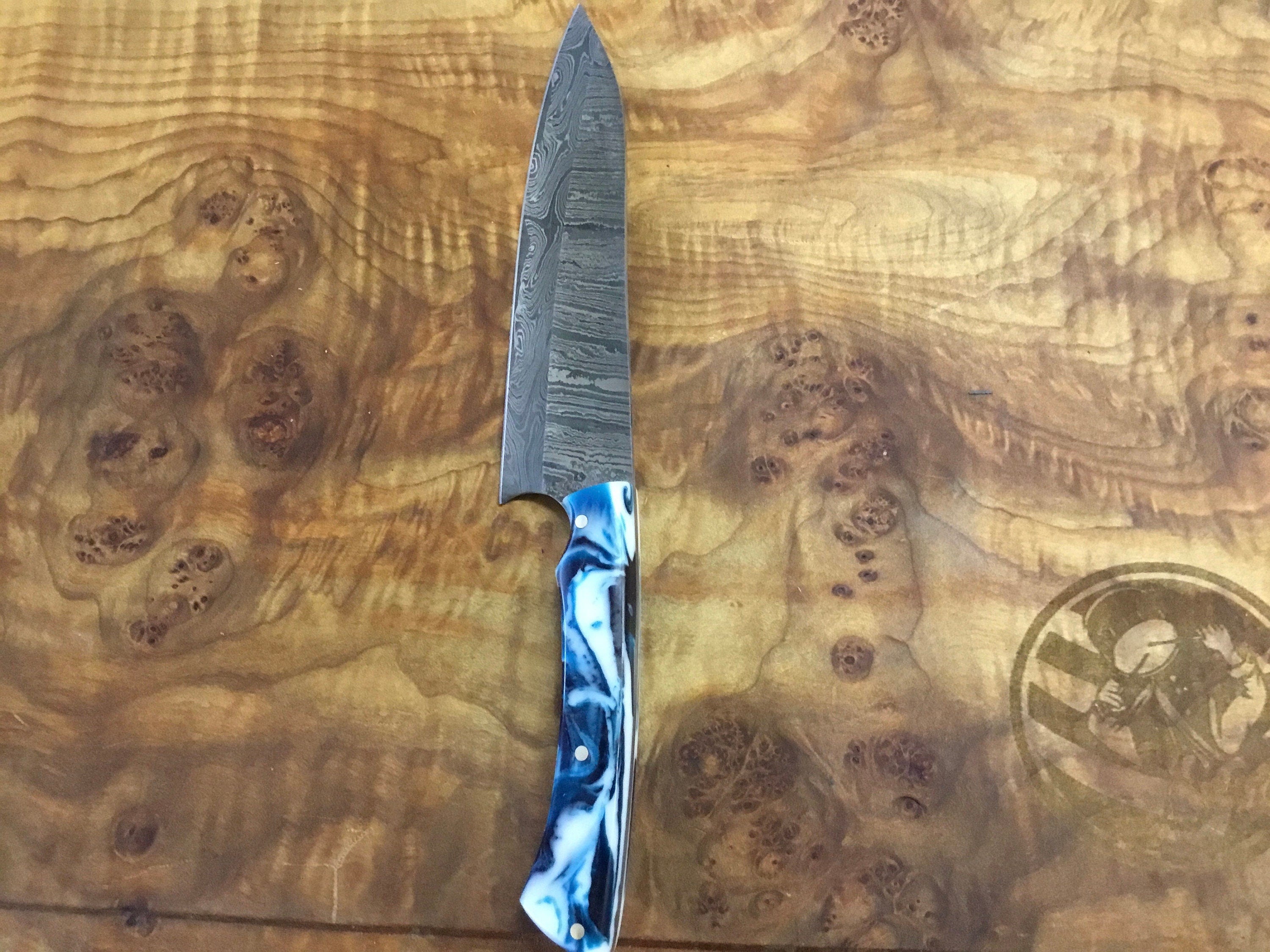 The Damascus midsize Kitchen knife
