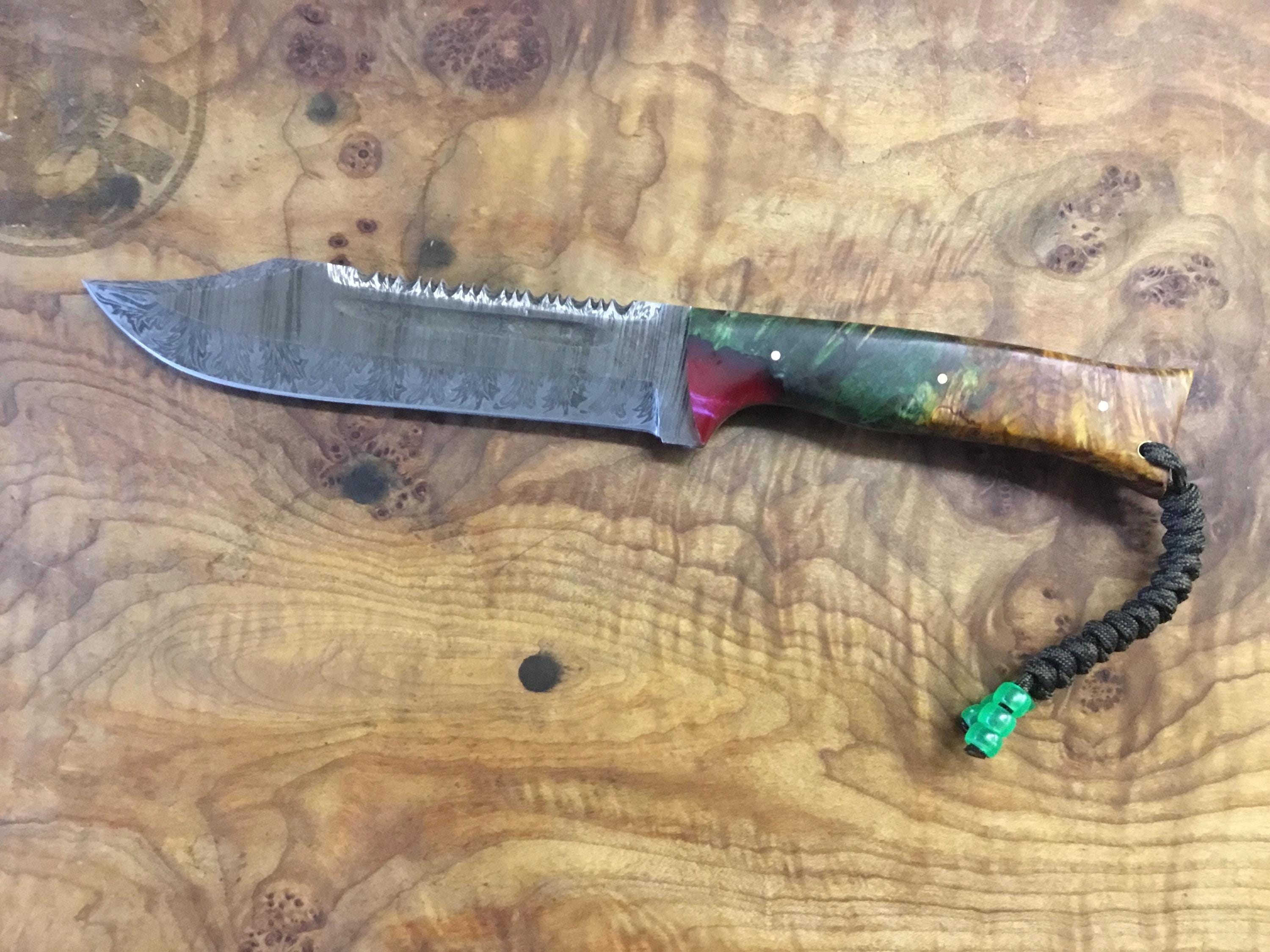 Full tang custom handmade forged Damascus steel Bowie style knife